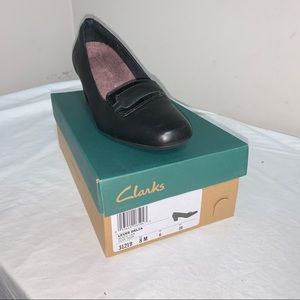 Clarks Levee Delta Black Leather Heels 8 M Shoes
